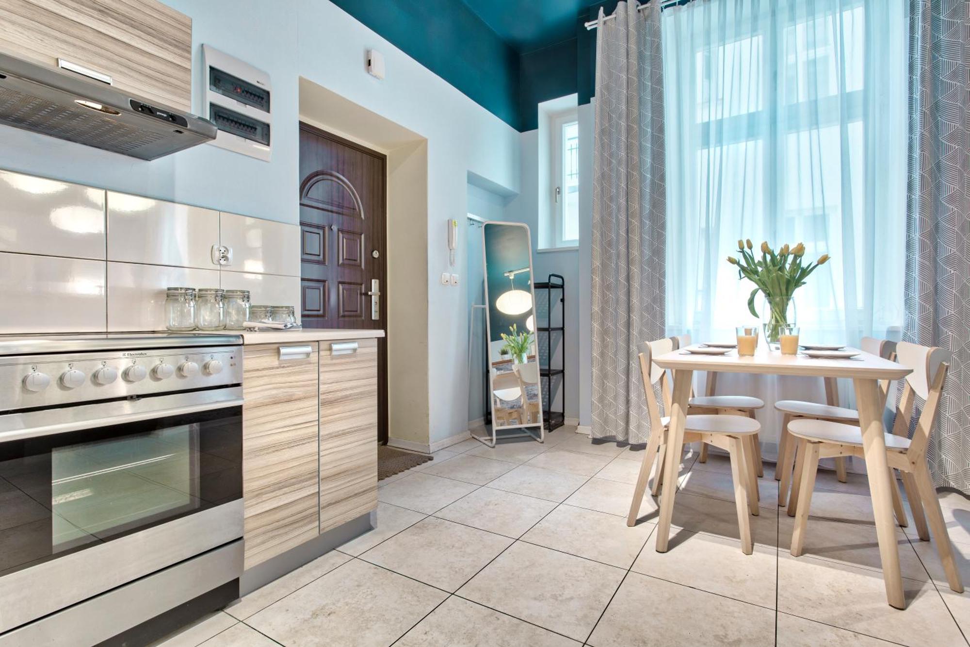 Tyzenhauz Apartments Zygmunta Augusta Street Краков Экстерьер фото